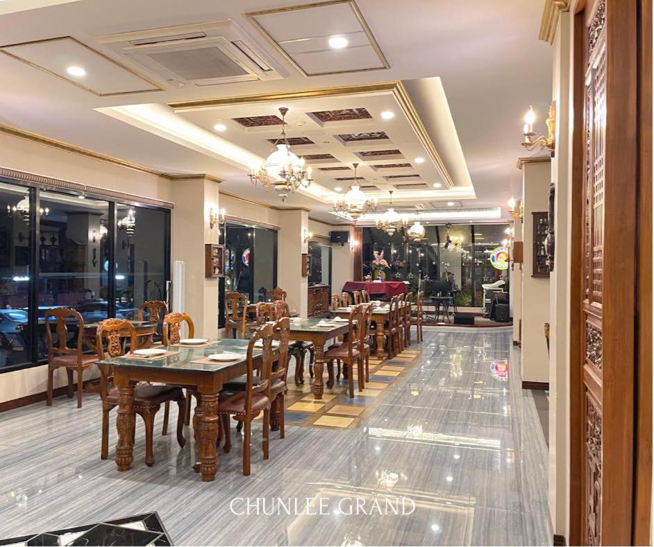 Chunlee Grand Korat Hotel Nakhon Ratchasima Exterior photo